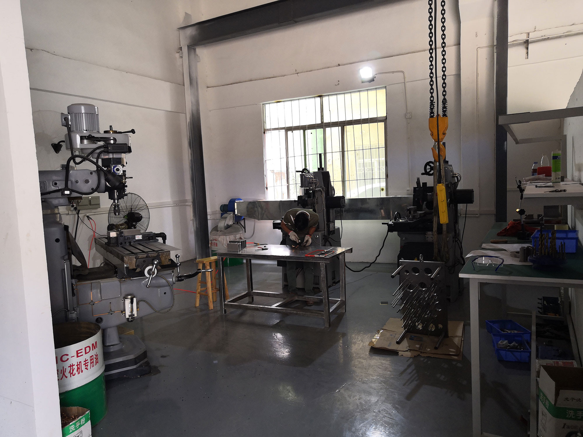 Grinding & milling workshop